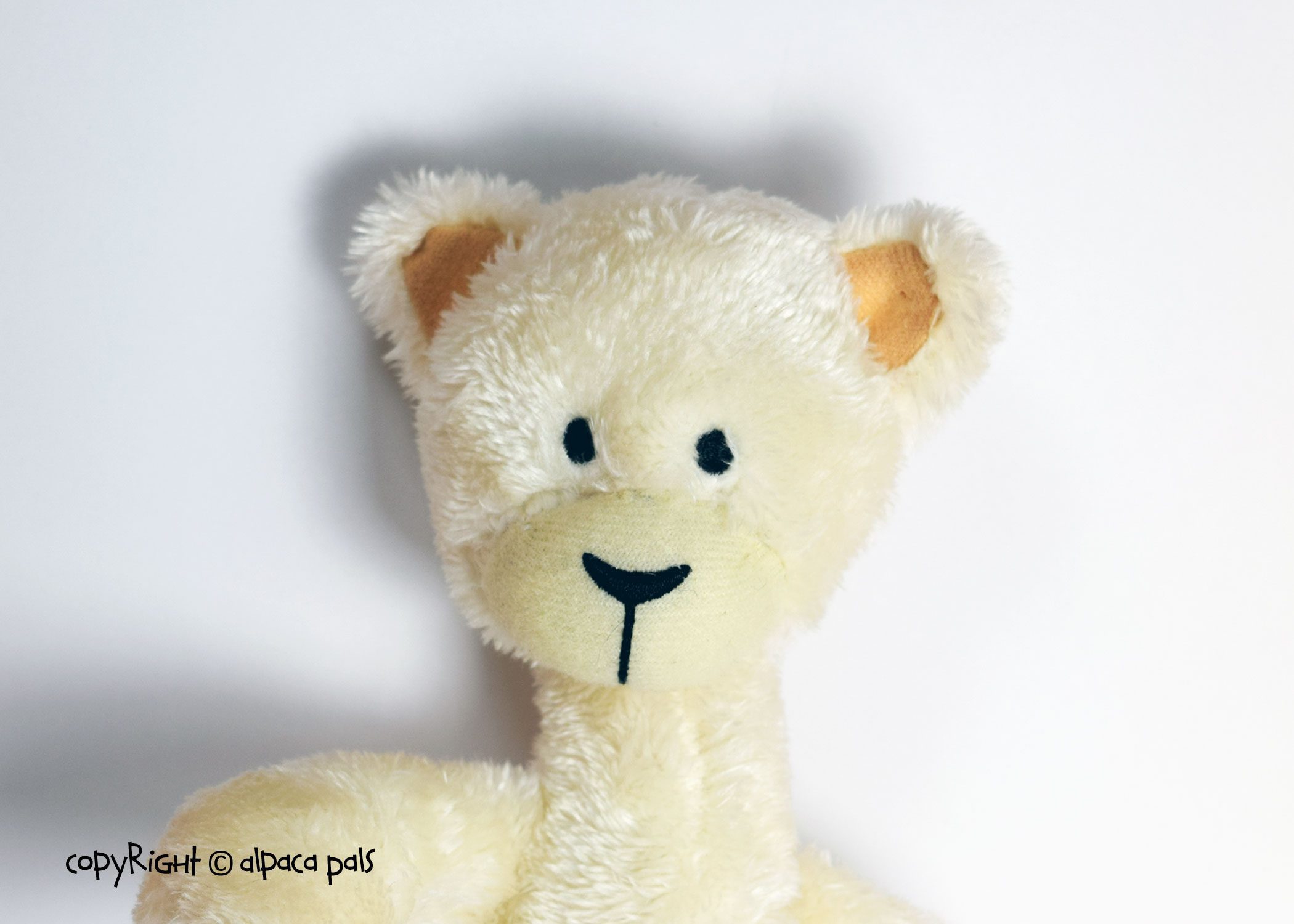 Pecan Alpaca